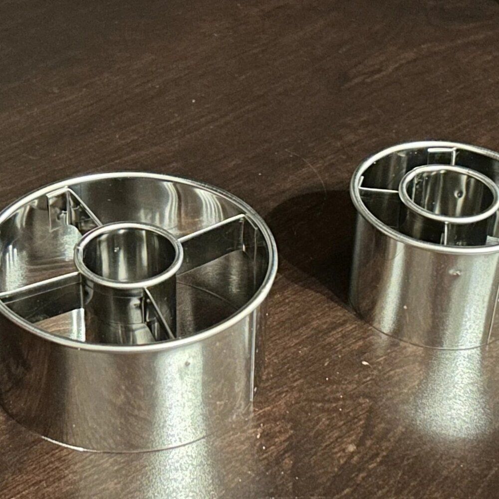 Ateco Professional Stainless Steel Doughnut Cutters – 2.5" & 3.5"